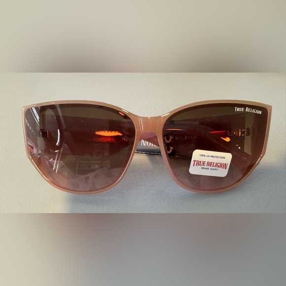 True Religion Accessories - True Religion lilac butterfly oversized horseshoe logo Sunglasses gold accent